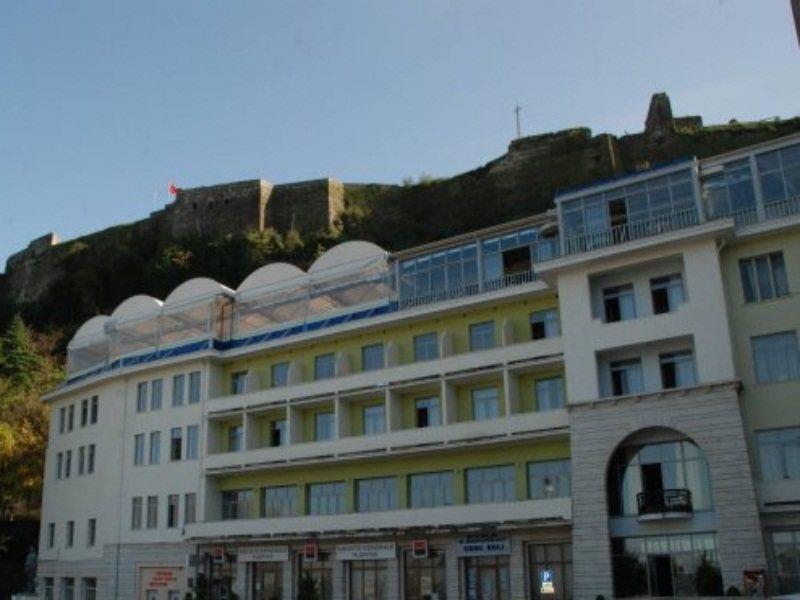 Hotel Cajupi 4*